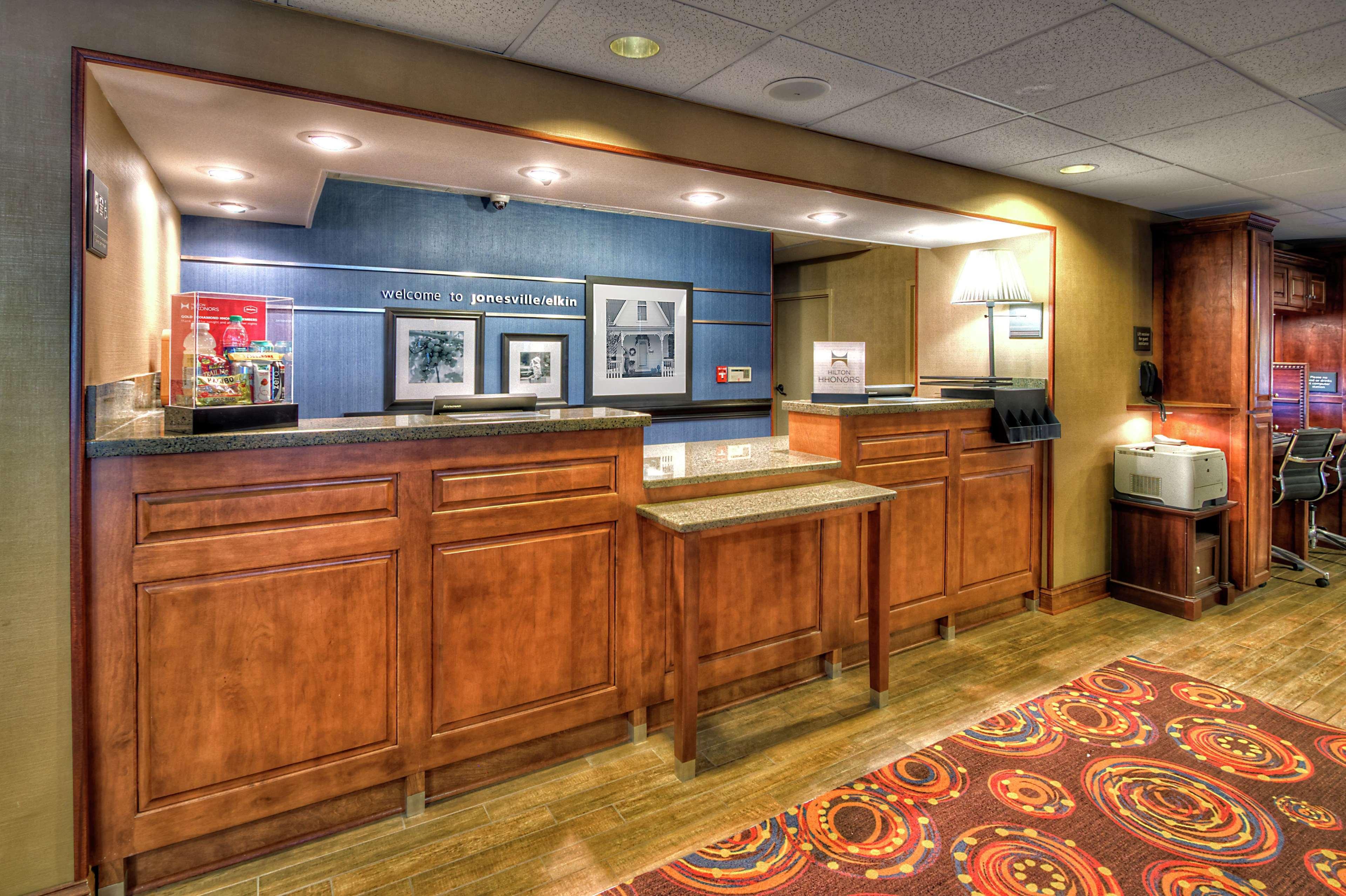 Hampton Inn Jonesville/Elkin Άρλινγκτον Εξωτερικό φωτογραφία